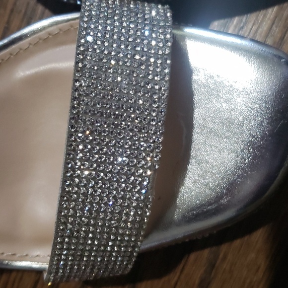 Steve Madden Silver Diamond Platform Heels - Picture 4 of 15